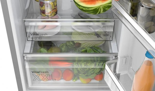 Bosch KGN392LAG kombinált hűtőszekrény, 260+103 liter, A, NoFrost, festett inox szín - Szabadonálló hűtő, hűtőszekrény